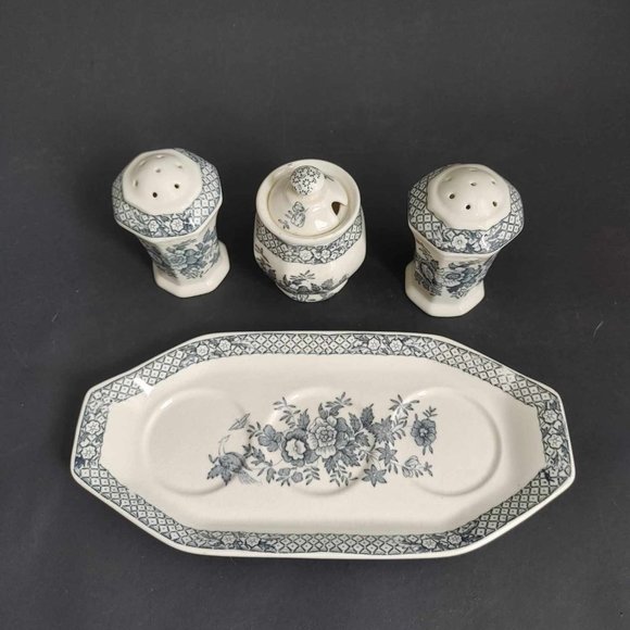 Mason's Stratford Blue Condiment Set Salt Pepper Shakers Mustard Jar Tray - Picture 3 of 11